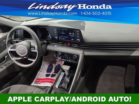 Used 2023 Hyundai Elantra SEL w/ Cargo Package image 10