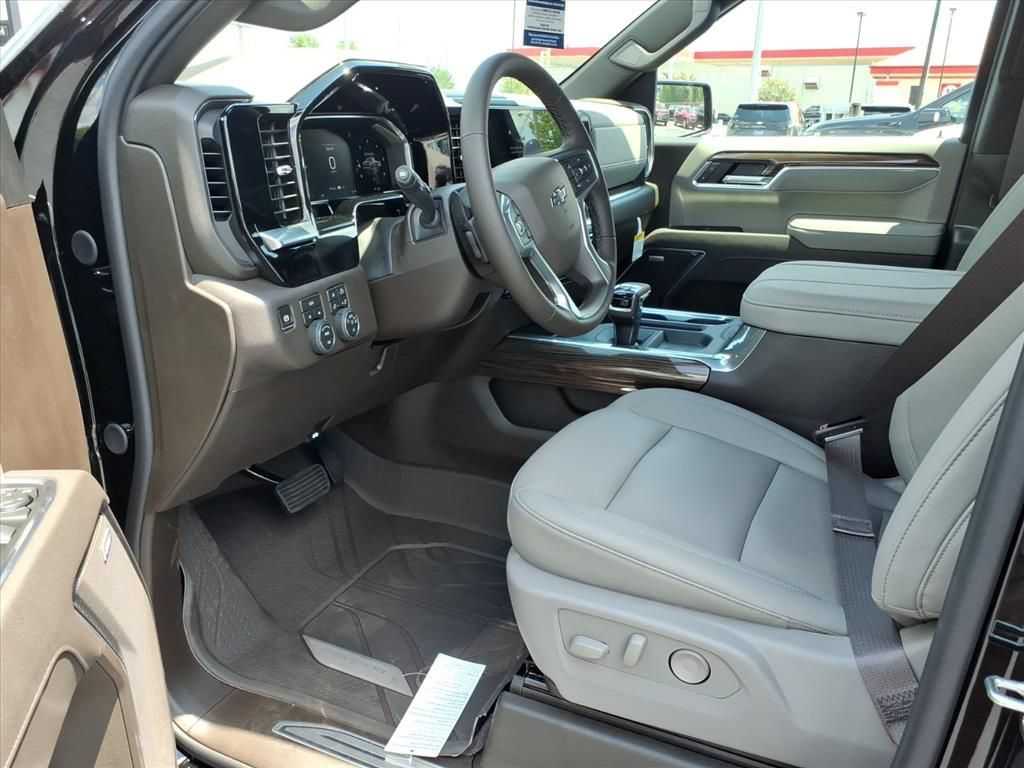 New 2026 Chevrolet Silverado 1500 RST w/ Safety Package AWD/4WD image 11
