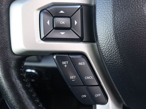 Used 2020 Ford F150 Lariat image 30