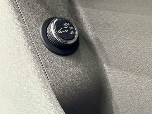Used 2018 Cadillac XT5 Luxury AWD/4WD image 45