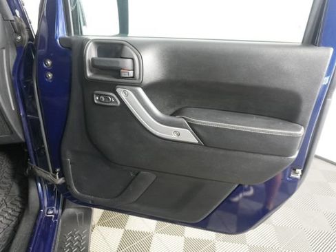 Used 2012 Jeep Wrangler Sport AWD/4WD image 22
