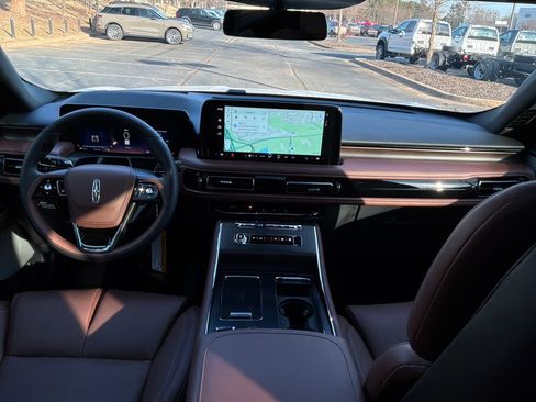 New 2026 Lincoln Aviator Reserve image 12