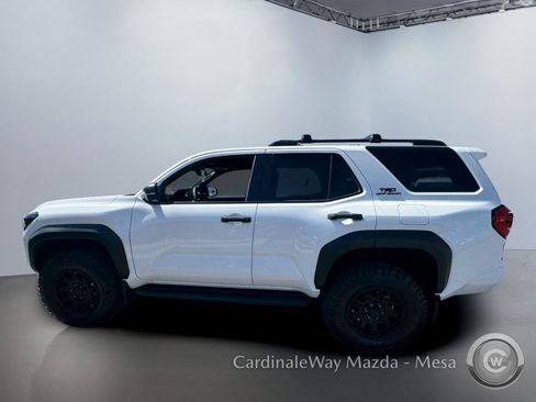 Used 2025 Toyota 4Runner TRD Off-Road Premium AWD/4WD image 7