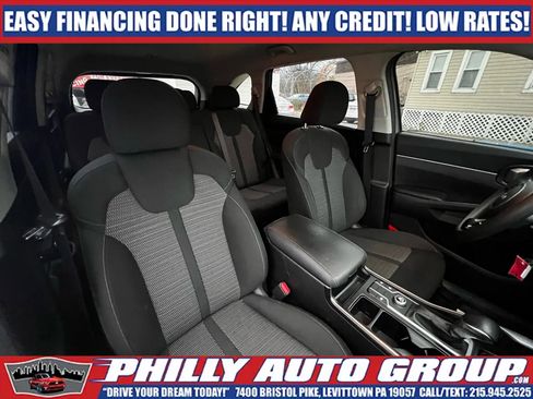 Used 2022 Kia Sorento LX image 15