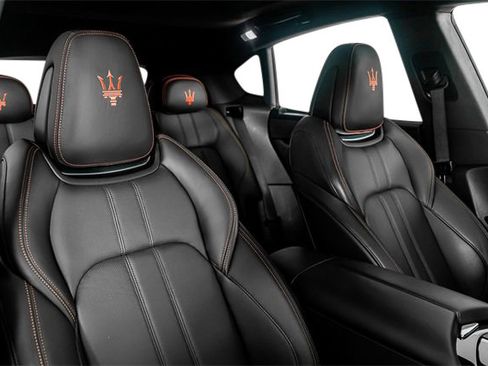 Used 2024 Maserati Levante Modena Ultima image 30