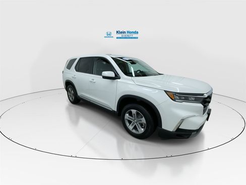 New 2025 Honda Pilot EX-L image 4