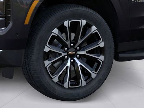 New 2026 Chevrolet Suburban High Country w/ Sun And Tow Package AWD/4WD image 9