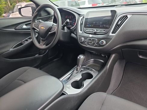 Used 2020 Chevrolet Malibu LS w/ Driver Confidence Package II FWD image 16