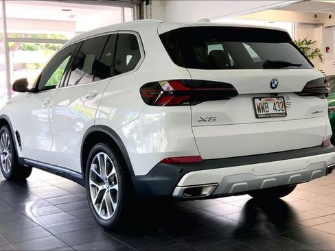 Certified 2024 BMW X5 sDrive40i w/ Parking Assistance Package RWD image 5