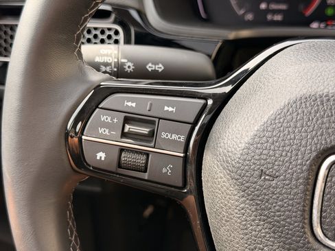 Used 2024 Honda Civic EX image 24