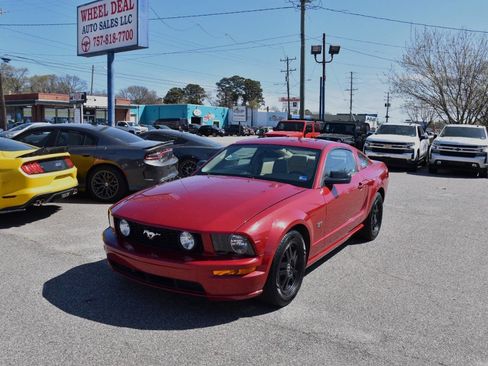 Used 2008 Ford Mustang GT Premium RWD image 11