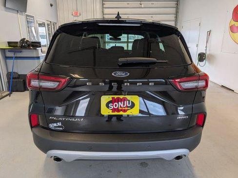 Certified 2024 Ford Escape Platinum AWD/4WD image 4