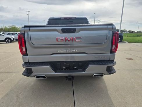 Used 2024 GMC Sierra 1500 Denali w/ Denali Reserve Package AWD/4WD image 12