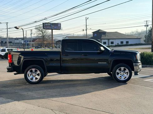 Used 2018 GMC Sierra 1500 SLE w/ SLE Value Package image 7