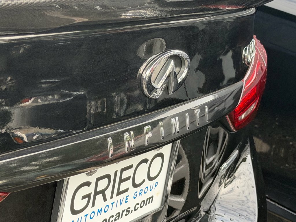 Used 2019 INFINITI Q50 Signature Edition w/ Cargo Package (L96) RWD image 8