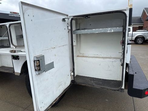 Used 2012 Ford F350 XL w/ PWR Equipment Group AWD/4WD image 25