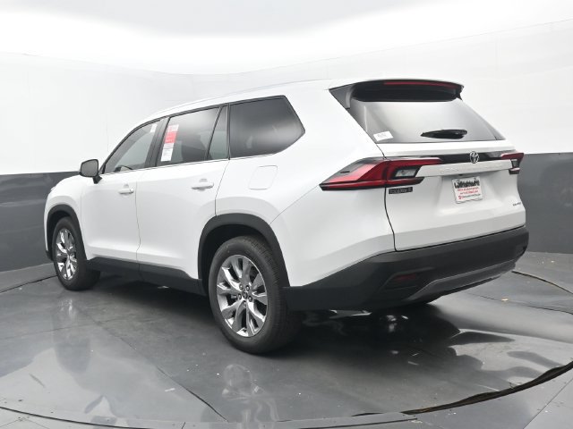 New 2026 Toyota Grand Highlander FWD image 3