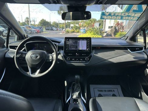 Used 2021 Toyota Corolla XSE image 28