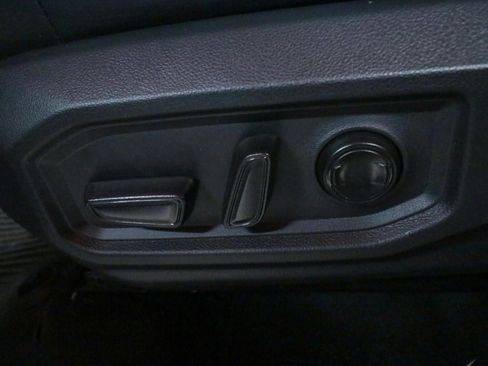 Used 2023 Toyota Tundra Limited w/ Power Package image 15