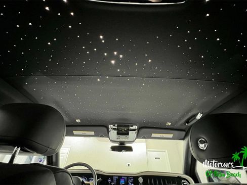 Used 2025 Rolls-Royce Cullinan image 16