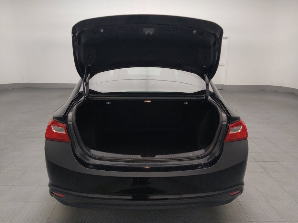 Used 2021 Chevrolet Malibu LS FWD image 29