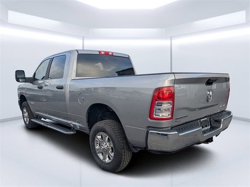 Used 2024 RAM 2500 Big Horn image 5