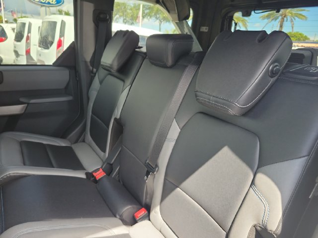 Used 2022 Ford Bronco Black Diamond AWD/4WD image 9