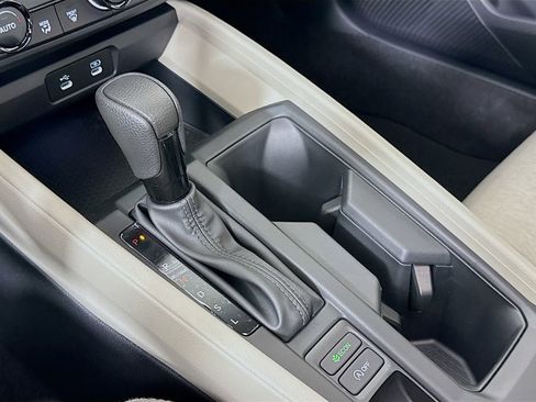 New 2025 Honda Accord SE image 18