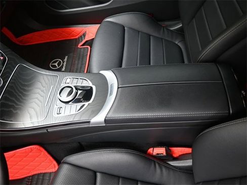 Used 2023 Mercedes-Benz C 300 4MATIC Coupe image 31