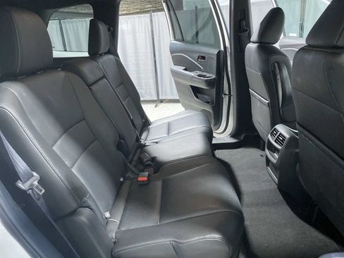 Used 2023 Honda Passport EX-L image 13