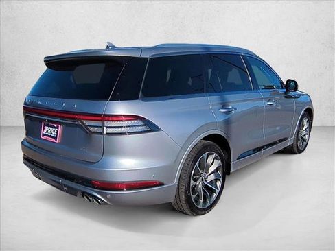 Used 2020 Lincoln Aviator Grand Touring w/ Equipment Group 302A image 5