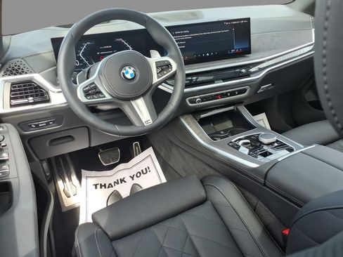 Used 2024 BMW X5 xDrive40i w/ M Sport Package AWD/4WD image 6