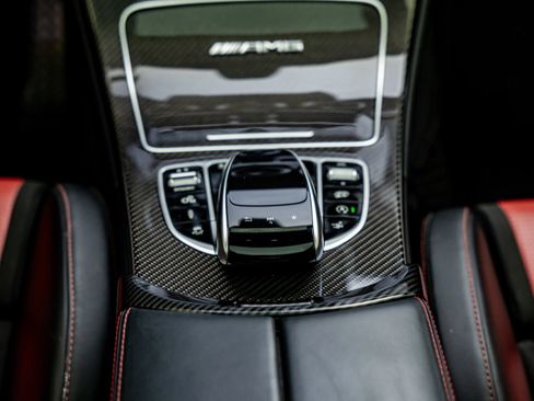 Used 2017 Mercedes-Benz C 63 AMG S image 21