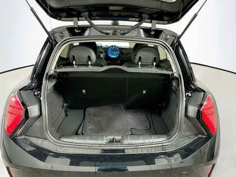 Certified 2025 MINI Cooper 2-Door Hardtop image 25