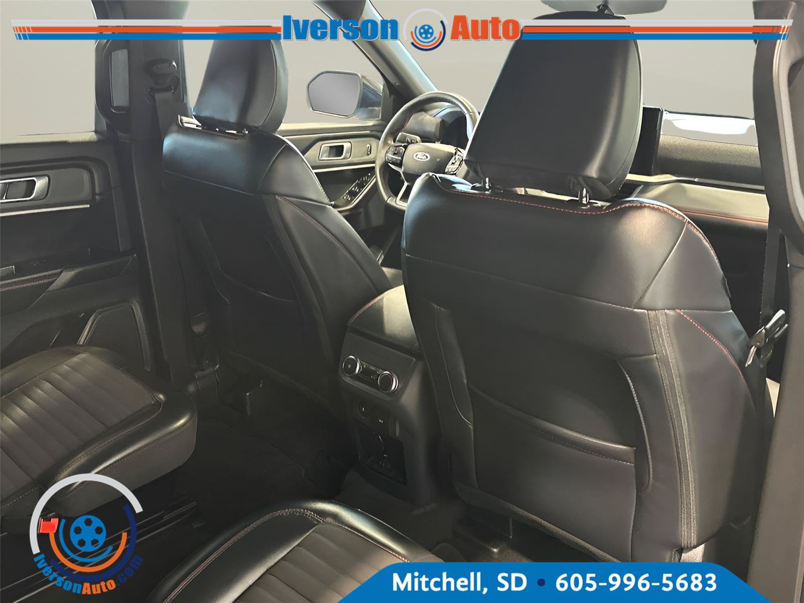 Used 2026 Ford Explorer ST-Line AWD/4WD image 34