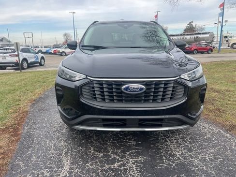 New 2026 Ford Escape Active w/ Cold Weather Package AWD/4WD image 3