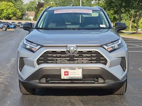 Certified 2025 Toyota RAV4 LE AWD/4WD image 4