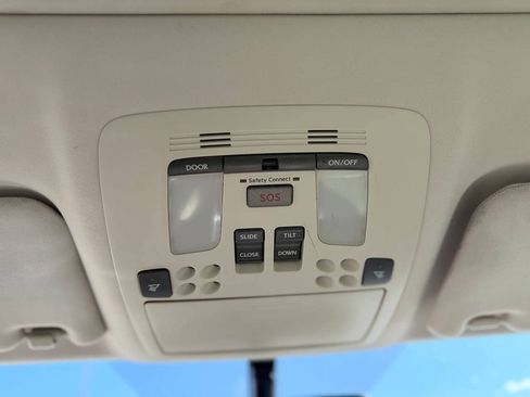 Used 2012 Lexus IS 250 w/ Premium Pkg Value Edition RWD image 26