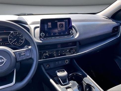 Certified 2024 Nissan Rogue S image 9