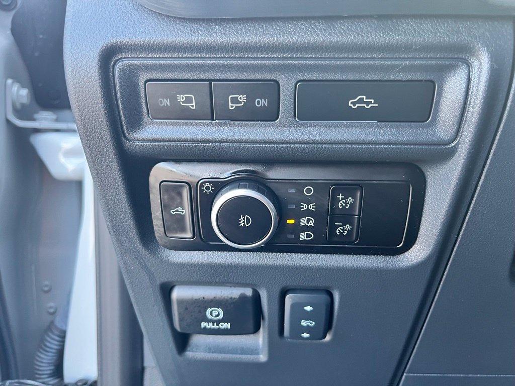 Used 2023 Ford F150 Lariat w/ Equipment Group 502A High AWD/4WD image 17