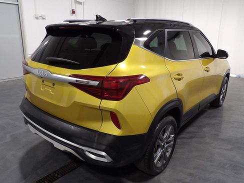 Used 2023 Kia Seltos S image 7