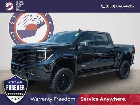 Used 2023 GMC Sierra 1500 Elevation w/ Preferred Package AWD/4WD image 2