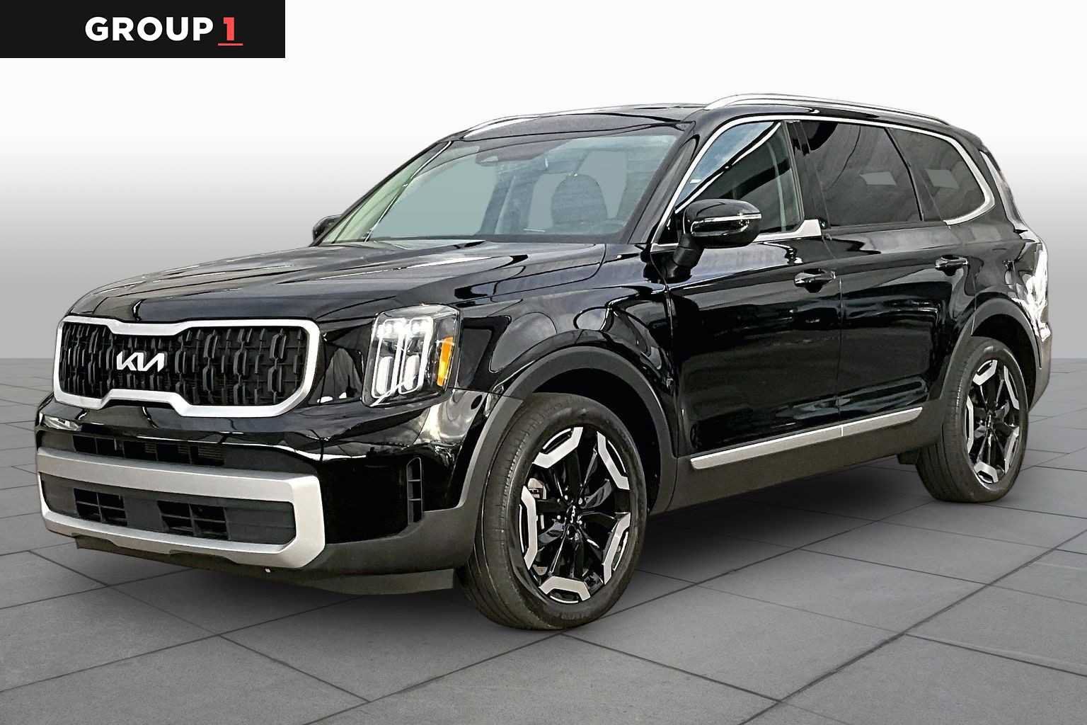 Used 2023 Kia Telluride EX w/ EX Captain's Chair Package FWD image 1