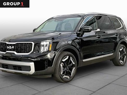 Used 2023 Kia Telluride EX w/ EX Captain's Chair Package FWD image 1