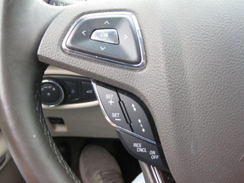 Used 2016 Lincoln MKZ Hybrid With Sunroof w/ Equipment Group 600A Reserve image 14