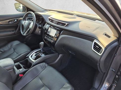 Used 2016 Nissan Rogue SL w/ SL Premium Package AWD/4WD image 22