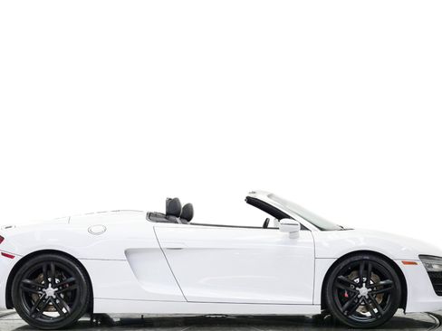 Used 2014 Audi R8 V8 AWD/4WD image 2