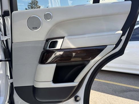 Used 2017 Land Rover Range Rover Supercharged image 45