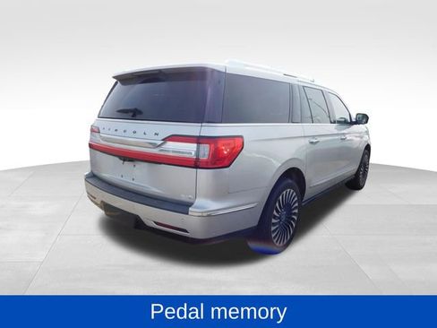 Used 2019 Lincoln Navigator L Black Label image 9