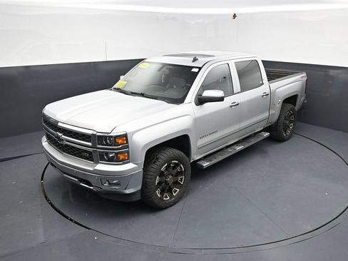 Used 2014 Chevrolet Silverado 1500 LTZ w/ LTZ Plus Package AWD/4WD image 41
